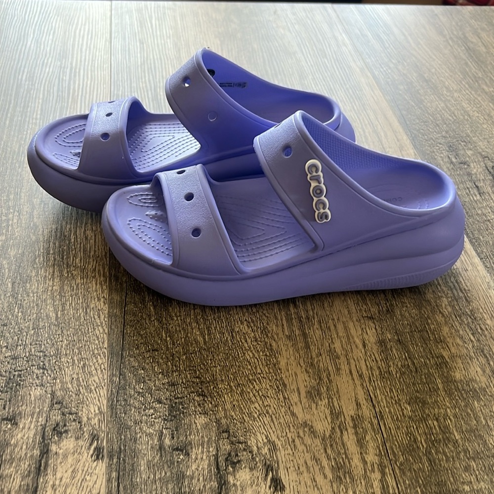 #130. Crocs crush sandal in purple